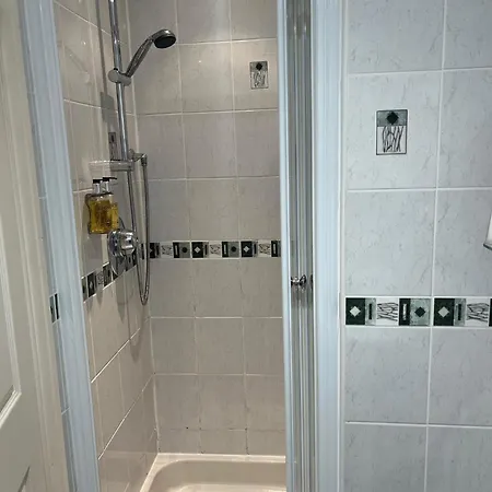 No: 1 The Esplanade Guest Accommodation. Tenby Camera foto