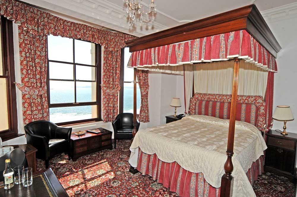 No: 1 The Esplanade Guest Accommodation. Тенби