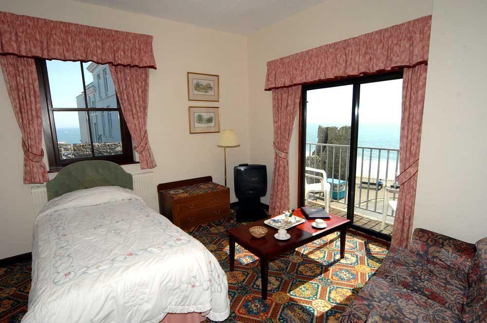Bed & Breakfast No: 1 The Esplanade Guest Accommodation. United Kingdom
